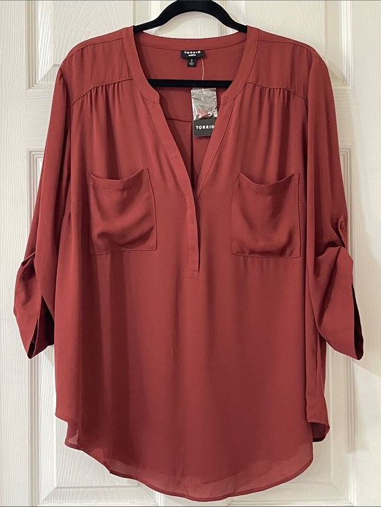 torrid Tops - NWT Torrid Harper Blouse in Rich Brown color